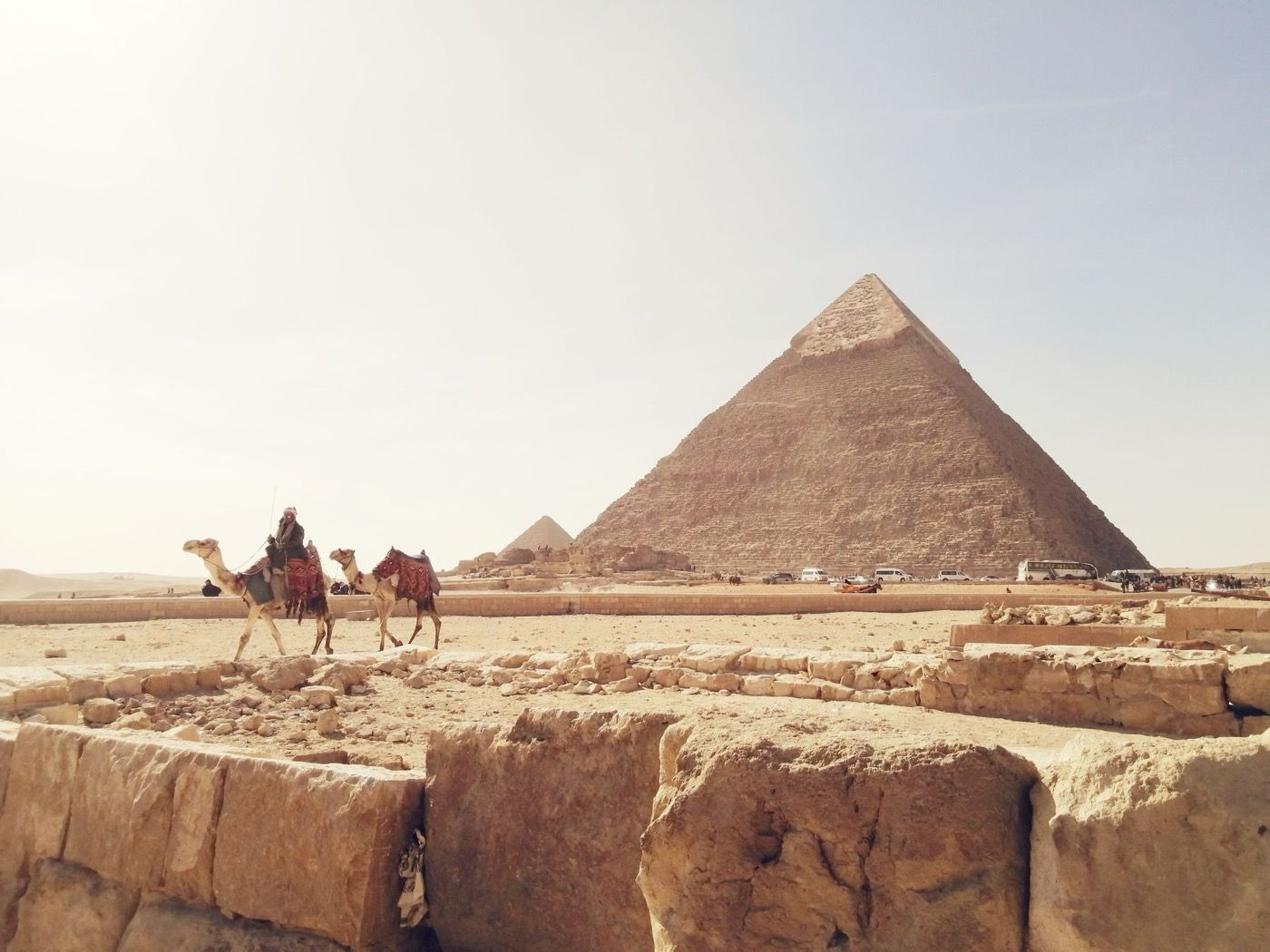 Pyramids of Giza: Attractions, Tips & Tours | PlanetWare