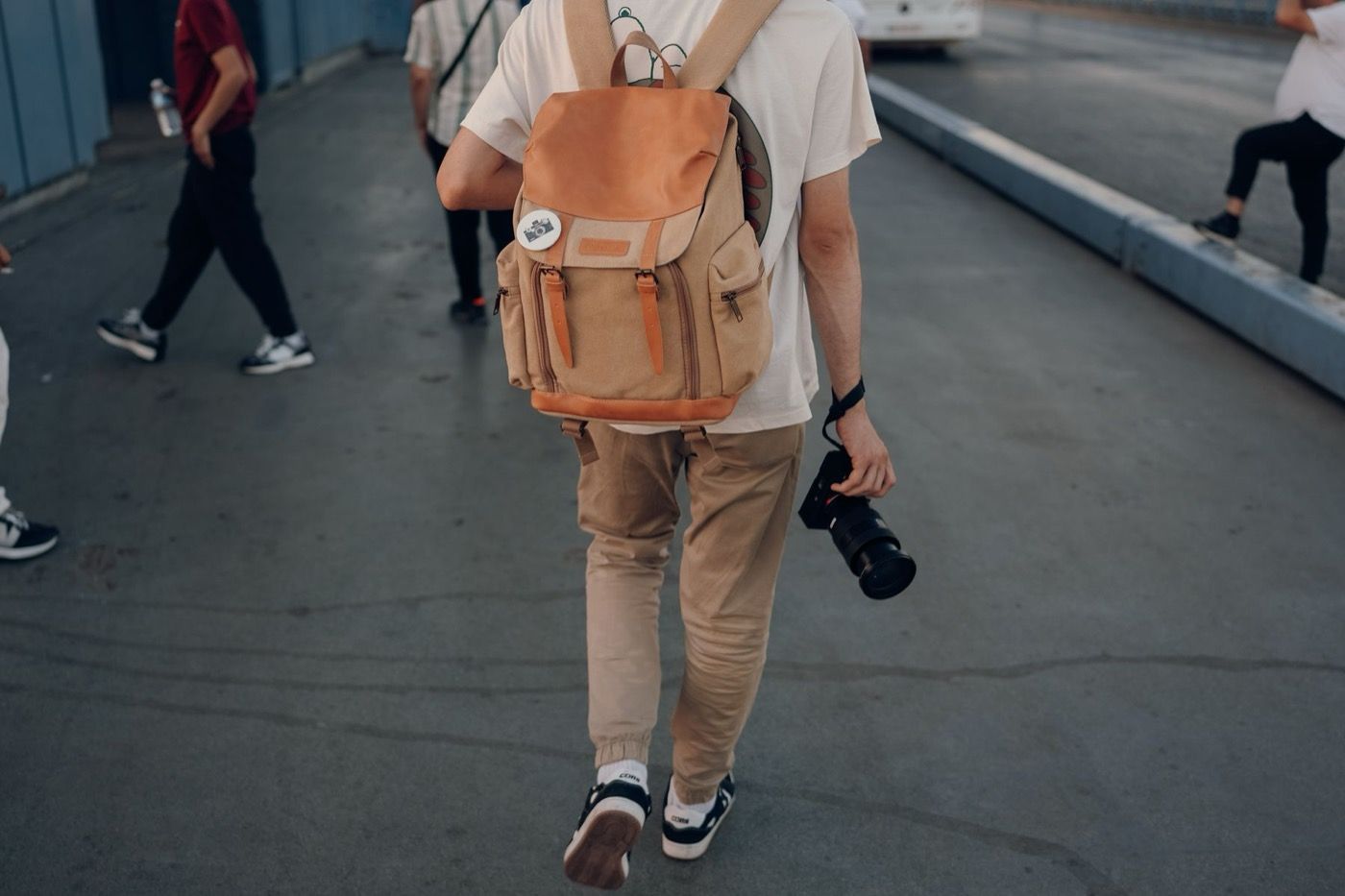 The Best Hobbies to Pick Up Whilst Travelling - Holy Smithereens!